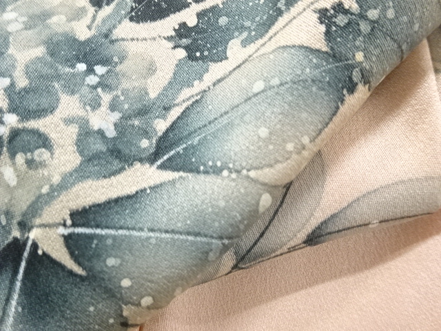  枝花模様訪問着